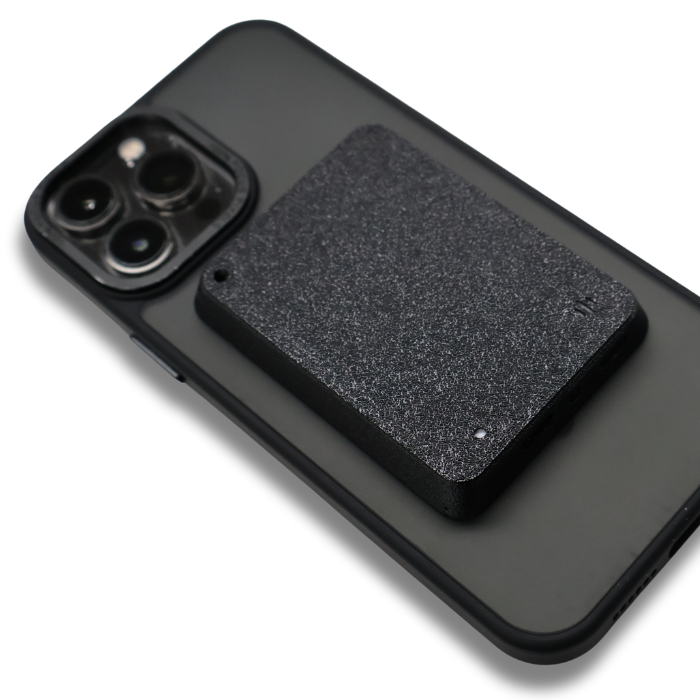 LowMesh Pocket-M Portable Magnet/MagSafe® Connecting Meshtastic® Node US 915 Mhz